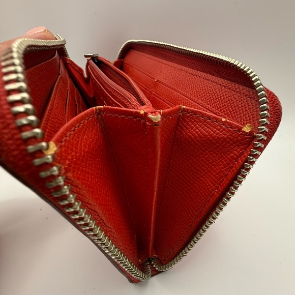 Coach Red Leather Accordion Zip Wallet F57215 Valentines gift! ❤️ preloved - Picture 3 of 10